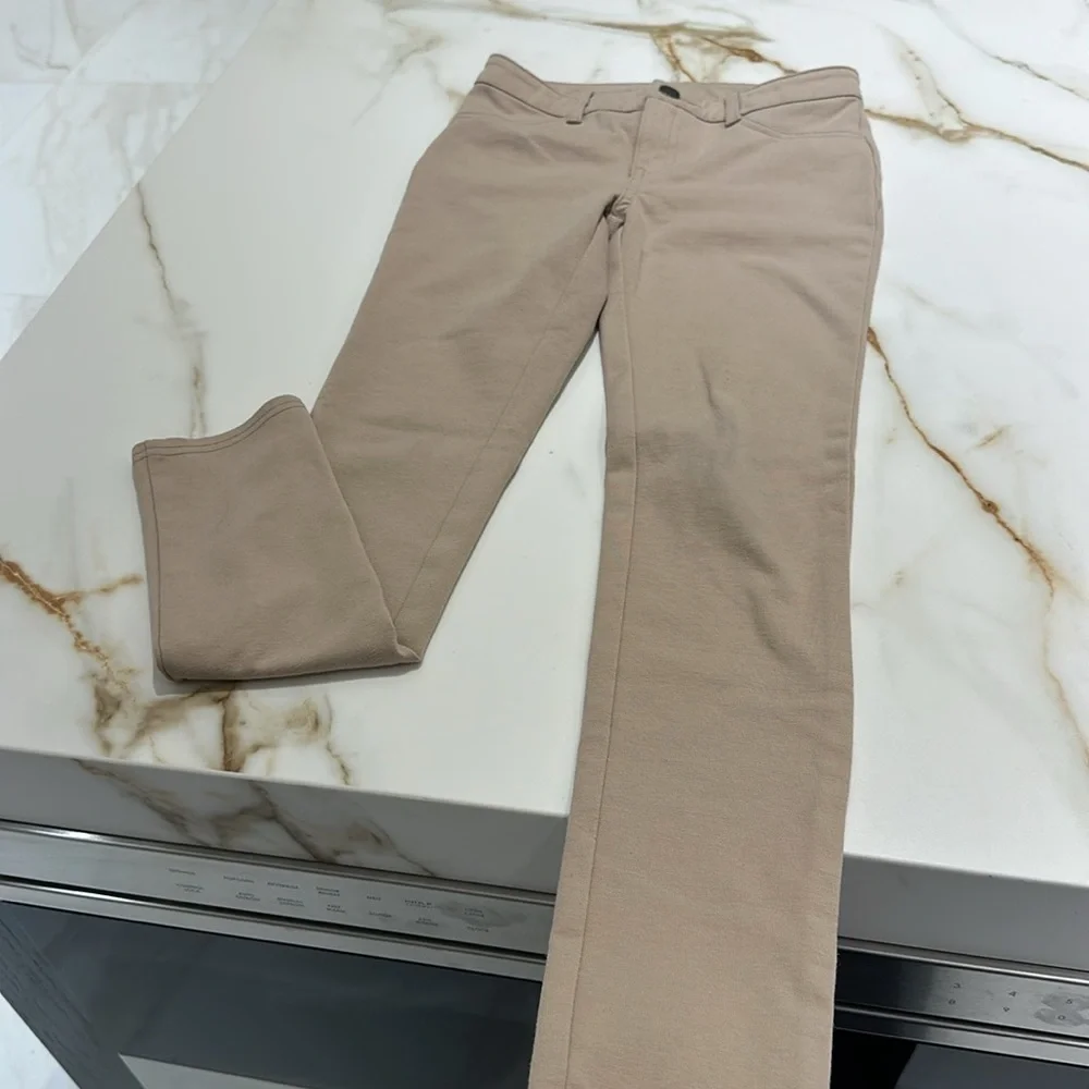 Gap uniform leggings